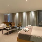 Atlantis Boutique 4*