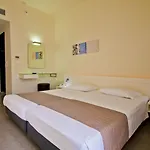 Atlantis Boutique Hotel 4*