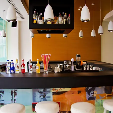 Atlantis Boutique Hotel 4*