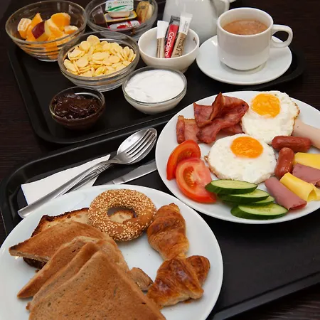 Atlantis Boutique Hotel 4*