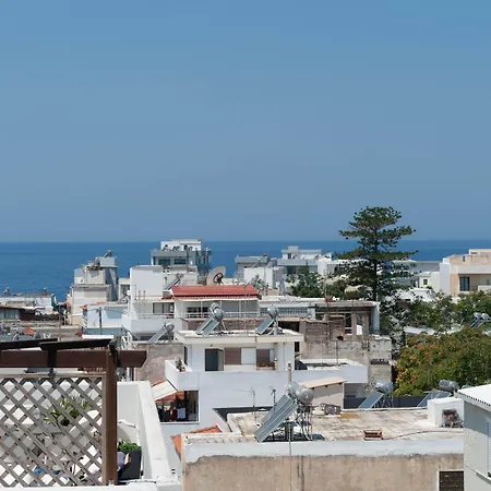 Atlantis Boutique מלון