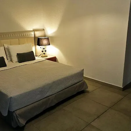 Atlantis Boutique Hotell 4*