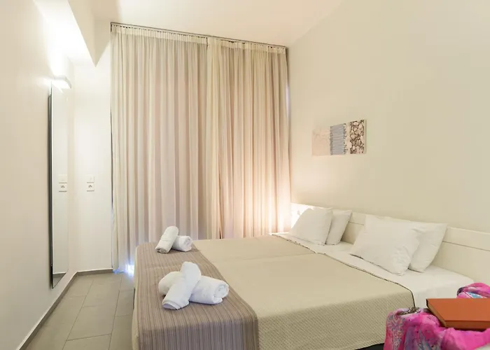 Atlantis Boutique Hotel 4*