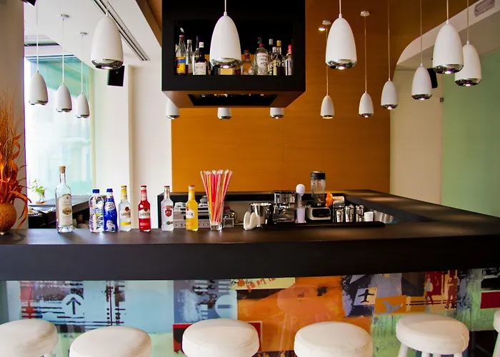 Atlantis Boutique فندق 4*