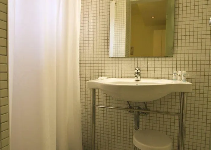 Atlantis Boutique 4*